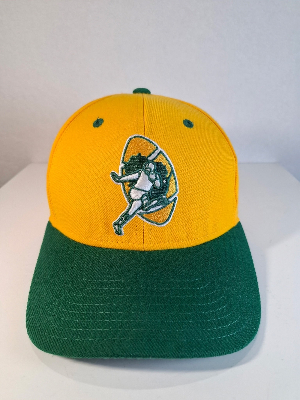 NFL Yellow and Green Baseball Cap with Embroidered Player Logo - Picture 5 of 8